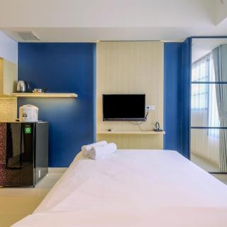 Elegant Studio at Evenciio Margonda Apartment By Travelio - Depok - 3