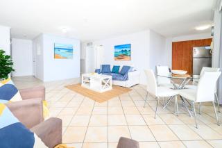 Sunset Heights on Ferny - 450m to Surfers Paradise Beach - Gold Coast - 1