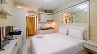 Relax and Homey Studio Room at Cinere Resort Apartment By Travelio - Depok - 0