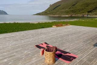 Architect Cabin Embraced By Sea And Mountains - Storvik - 1
