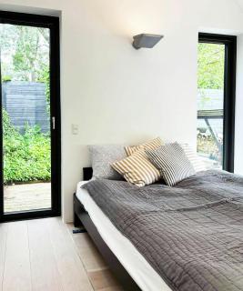 Architect-Designed Cottage With Stunning Views - Hornbæk - 1