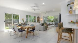 Sorrento Breeze, Port Doulgas - Port Douglas - 3