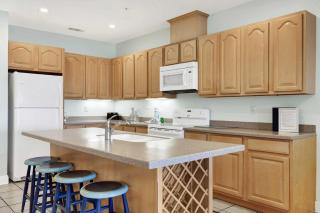 Oceanfront Condo 303 Desoto - Tybee Island - 7