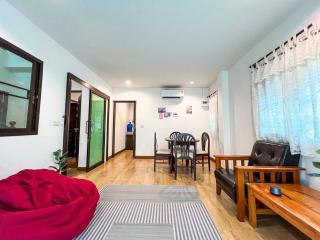 Cute House in Local Area, near CMU - Chiang Mai - 0