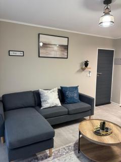 Motswedi Place 1 Bed Apartment M10- Managed by Pulafela Prop Pty Ltd - Gaborone - 6