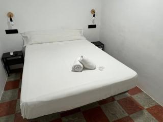 Lowcost Rooms - Alicante - 1