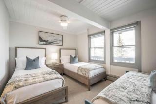 Renovated 2 BR Condo w Hot Tub -Mountain Views! - Snowmass Village - 3