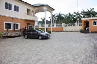 Bristlecone Suites - Economy Double - 9