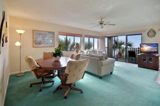 Land's End 6-301 Beach Front - 9