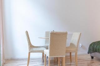 Budget-Friendly 2BR Apt with Great Location - 1