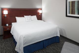 Courtyard by Marriott Waco - Waco - 2