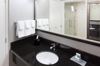 Courtyard by Marriott Waco - Waco - 3