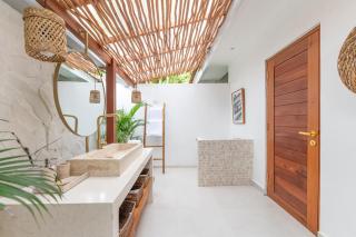 Villa Kimaya - 3BR Tropical Luxury Pool Villa in Canggu - 5