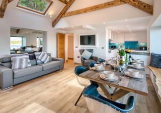 1 The Boathouse - Llanbedrog - 3