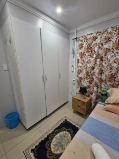 Tropical Almond Haven - 3