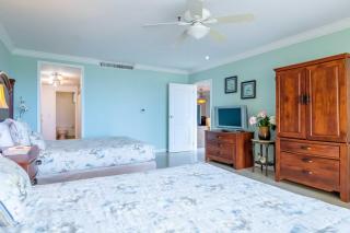 Beachfront - Best View 2BR condo - E422-2 - Palm-Eagle Beach - 2