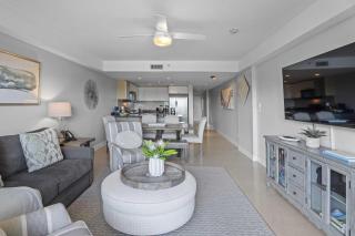 Beachfront - Summer View 2BR condo - A244 - 4
