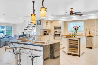Secluded retreat Heated pool Dock Access Quiet Neighborhood SaltAire Key RESlDENCES - Fort Lauderdale - 2