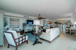 Beachfront - Surround View 4BR Penthouse - P516 - Palm-Eagle Beach - 9