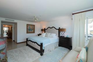 Beachfront - Surround View 4BR Penthouse - P516 - Palm-Eagle Beach - 1
