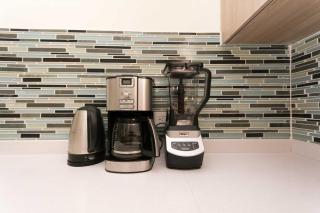 Beach View - Blue Ocean View townhome - LV18th - Palm-Eagle Beach - 5