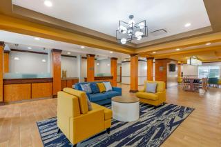 Comfort Inn & Suites Akron South - Akron - 5