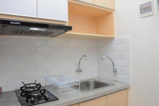 Cozy Living 1BR at Grand Kamala Lagoon Apartment By Travelio - 2