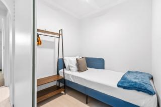 Surfers Paradise Seaside Retreat - Gold Coast - 2