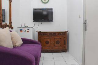 Comfy 2BR at Menteng Square Apartment By Travelio - Jacarta - 3