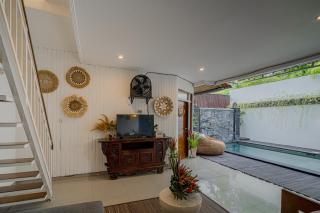 Villa Miamara by Bali Villa Solutions - Seminyak - 2
