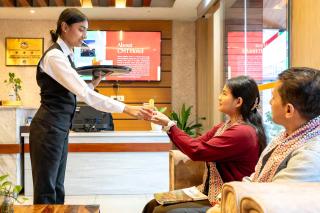 Chitwan Midtown Hotel - Bharatpur - 8