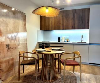 Japandi Pearl Stylish new Studio - Praga - 0