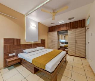 Giriraj Homestay 3 BHK with driver room - Kolhapur - 8