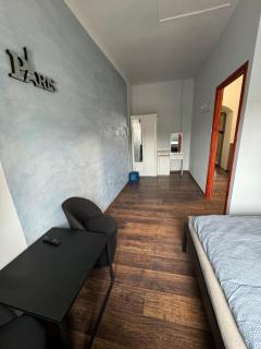Paris Rooms -Rynek Centrum -F VAT - Kielce - 1