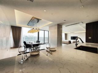 UH FLAT Signature DAEGU - 4