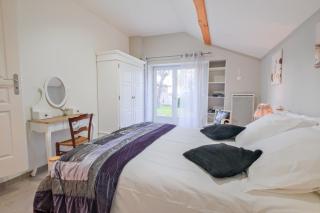 Gite Le Moutat-La Cave - 1