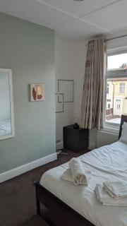 Home in East London - Redbridge - 5