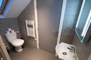 Quaint 3BR l Market St Watford l Sleeps 8 - Watford - 3