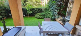 Garden studio 150 m from the beach - Fréjus - 9