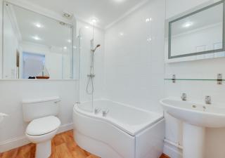 7 Sanctuary - Thorpeness - 1