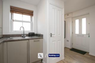 Cozy House By AR Properties Short Lets & Serviced Accommodation Colchester - Colchester - 1