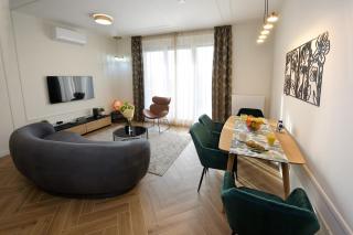OrangeHomes Sunny & Modern 2BR Penthouse with AC & Terrace - Budapest - 5
