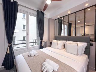 Beautiful Loft in Champs-Élysées - Paris - 2