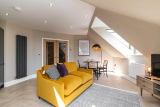 Chelmsford Loft 5 - 9