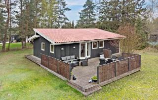 4 Bedroom Cozy Home In Væggerløse - Marielyst - 8
