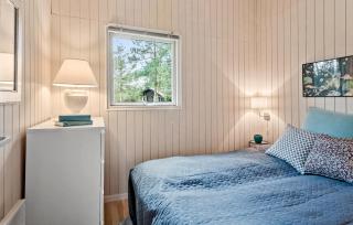 4 Bedroom Cozy Home In Væggerløse - Marielyst - 2