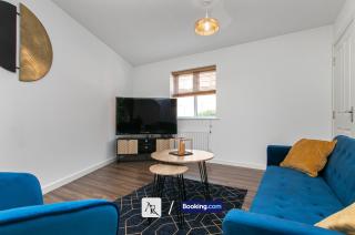 Stylish House By AR Properties Short Lets & Serviced Accommodation Colchester - Colchester - 7