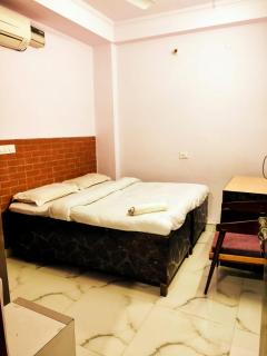 COSY Rooms-BYGF,Near Chanakyapuri Embassies,Delhi - New Delhi - 9