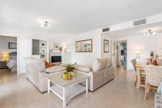 Apartment Zafiro - PlusHolidays - 1