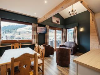 Proche pistes, 6-7 pers, cheminée, garage, La Clusaz - FR-1-304-103 - 0